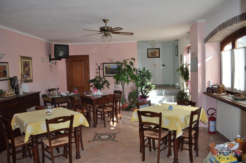 Agriturismo Ai Piacentini Santo Stefano Belbo Dış mekan fotoğraf